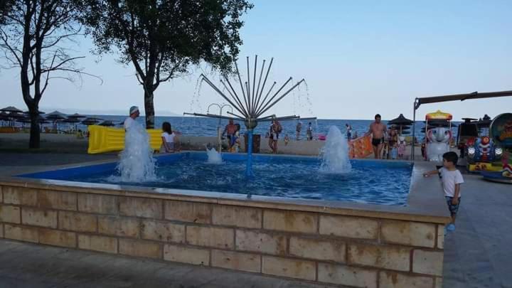 Poseidon Rooms Vrasná Exterior foto